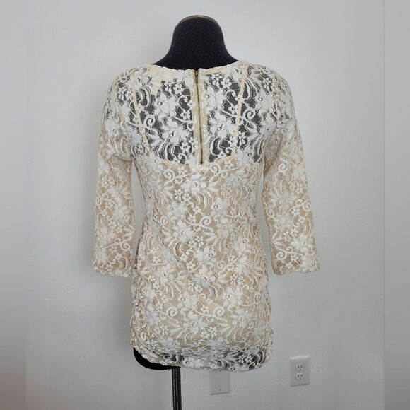 Jessica Simpson Maternity Top Lace Sheer Beige Gold Formal Event Dressy Small - Picture 4 of 11